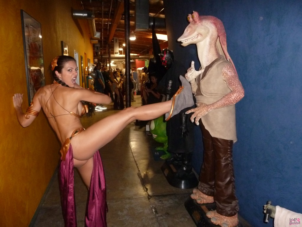 Slave Leia Nude 92